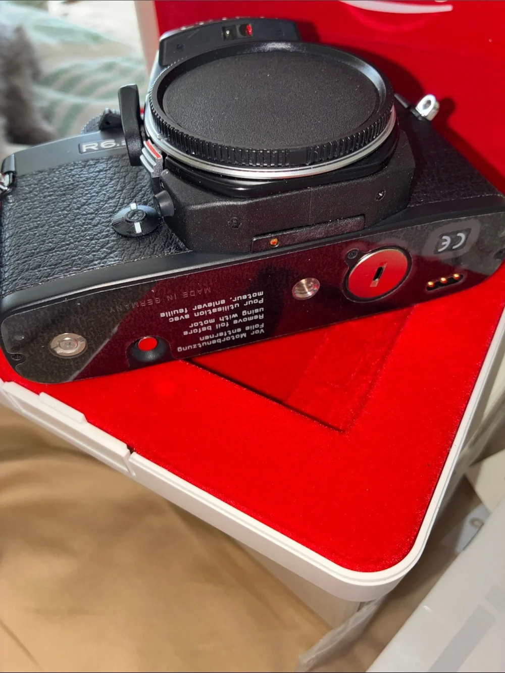 Leica R6.2 Black Body New in Box NEVER USED MINT CONDITION w Case Strap Germany